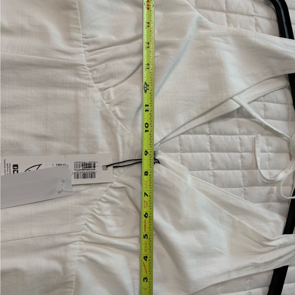 Mink Pink White Backless Dress with Blue Palm Tree Design. New with tags. - Picture 4 of 9